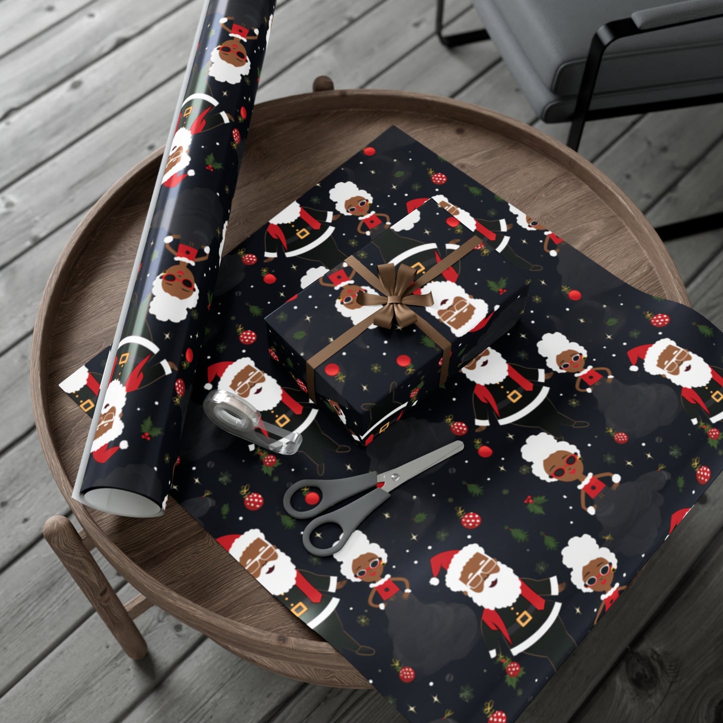 Black Santa & Mrs. Claus Christmas Wrapping Paper