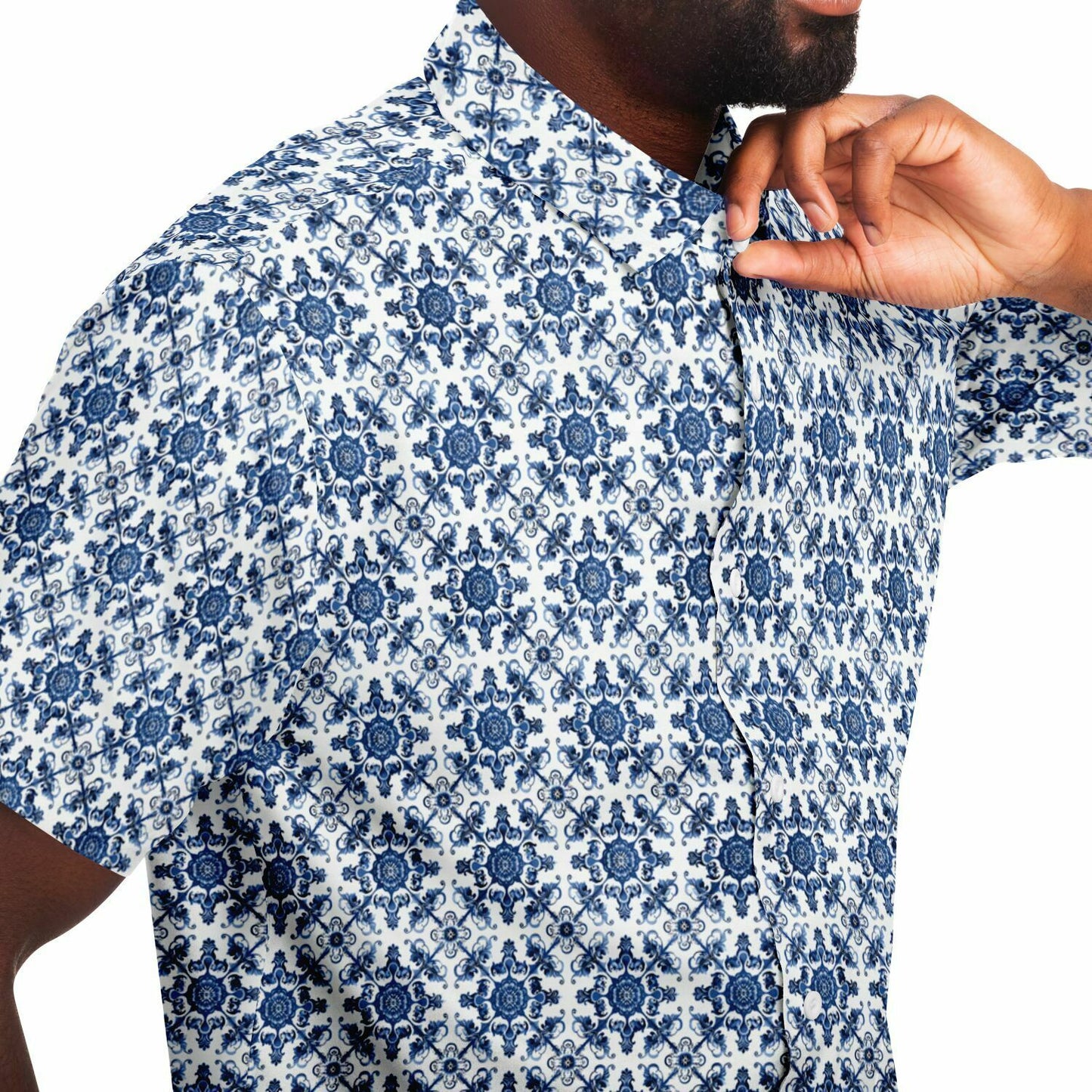 Blue Floral Pattern Short Sleeve Button Down Shirt, Men's Navy and White Print Dress Shirt