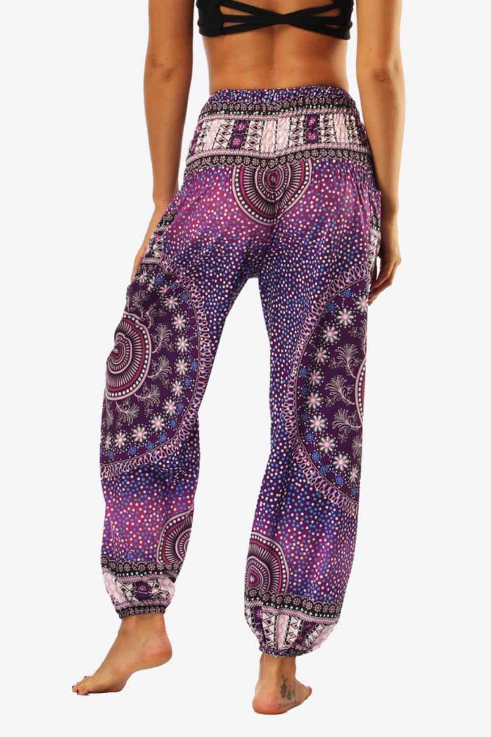 Bohemian-Inspired Cropped Palazzo Pants with Pockets - Ethnic Print