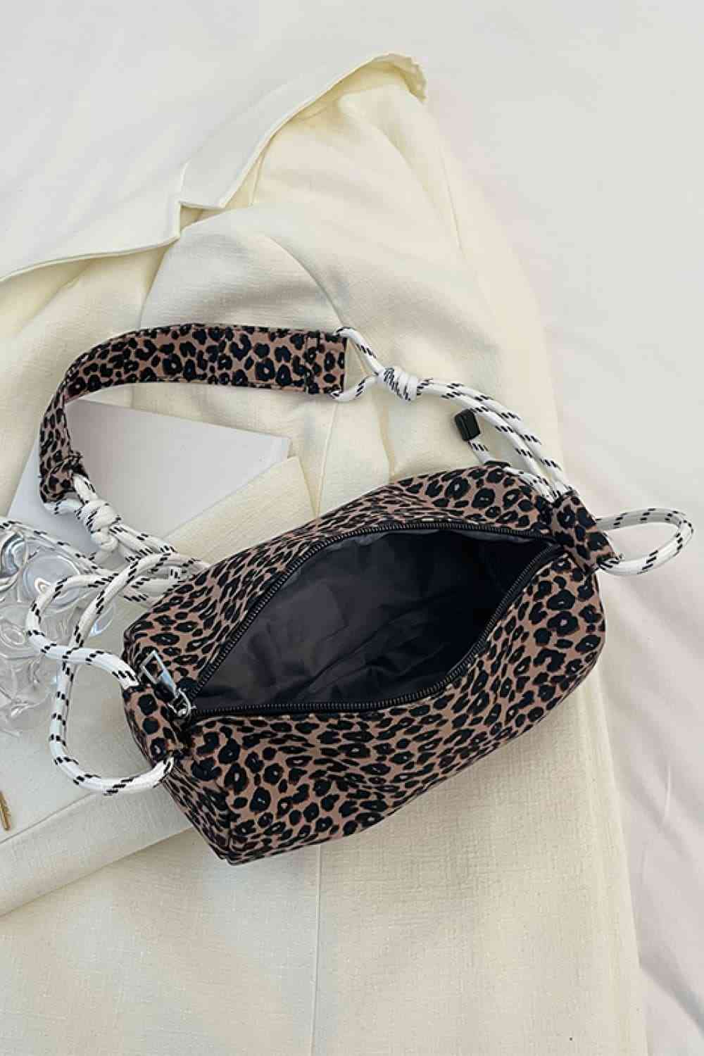 Animal Print Nylon Handbag - Durable Medium-Sized Shoulder Bag for Everyday Elegance